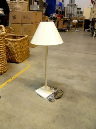 E-Lampe Linea ohne Schirm